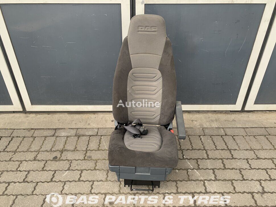 Siège DAF LF45 Euro 4-5 1704235 pour camion DAF LF45 Euro 4-5 - Autoline