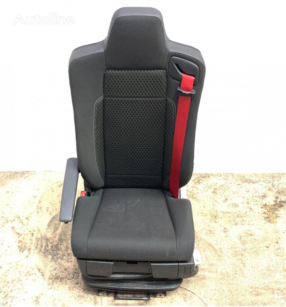 Scaun Pasager Single 7422751439 seat for Renault cu Centură de Siguranță Roșie truck