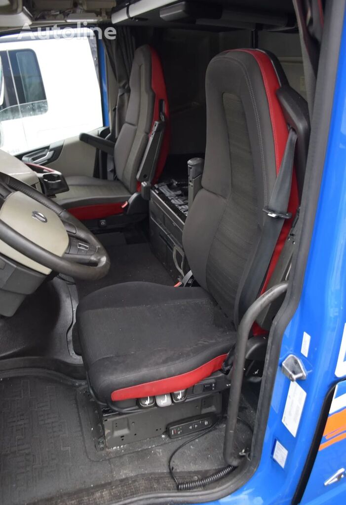 Volvo FOTEL LEWY KIEROWCY  FH4 EURO 6 seat for Volvo truck - Autoline