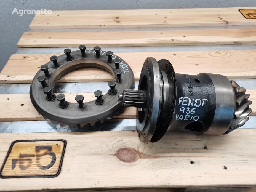 Fendt 933 Vario Wałek ataku Koło talerzowe {9700400804 | 9700400 secondary shaft for wheel tractor