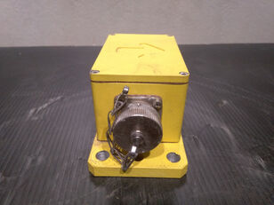 أداة الاستشعار (مجس) BOMAG BM2000-75 لـ ماكينة لصقل الأسفلت BOMAG BM2000-75