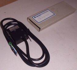 capteur Leuze RK311 Reflexionslichtschranke pour mat&eacute;riel industriel