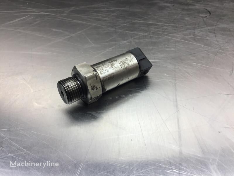 сензор Liebherr Pressure Transmitter 10100781 за багер Liebherr D934/D934L/D934S/D936/D944/D946/D9508