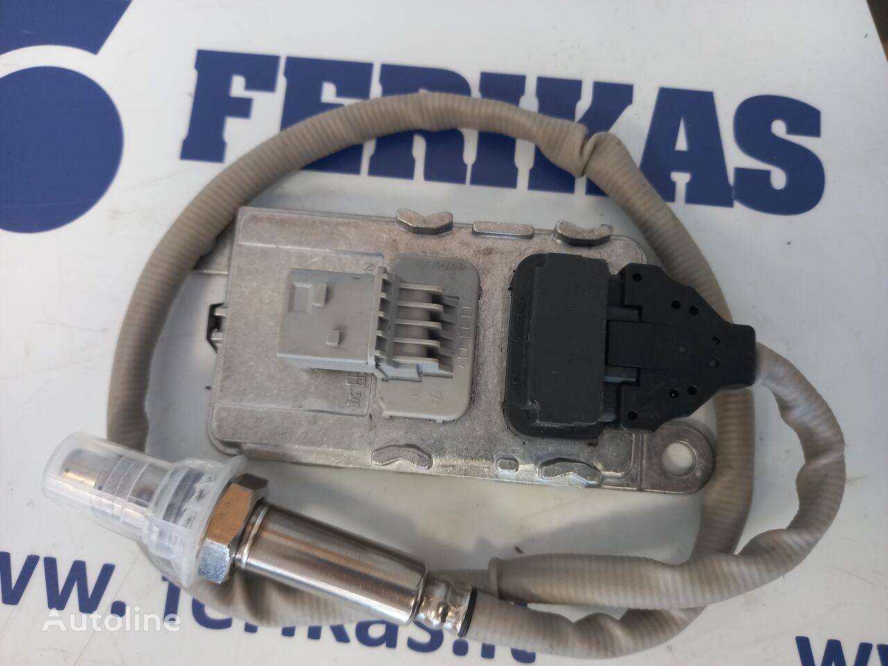 سنسور Mercedes-Benz NOX sensor A0101531628 برای تریلی Mercedes-Benz Actros