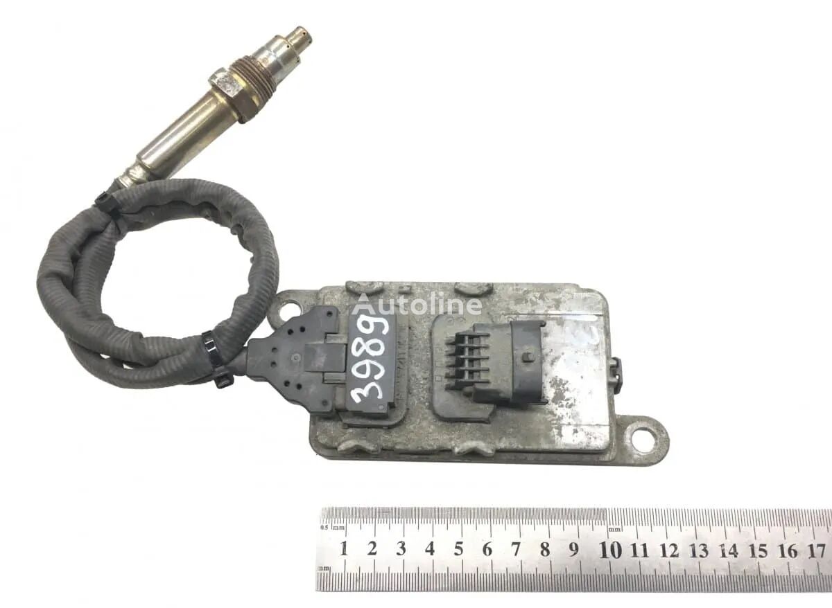 Senzor NOx Sensor für Volvo 7422827993 / 22219283 / 22315990 / 22827993 / 21984358 / 201567736 / 21387788 / 20873395 / 20873117 / 20751663 / 21567736 / 85023781 / 85029781 LKW