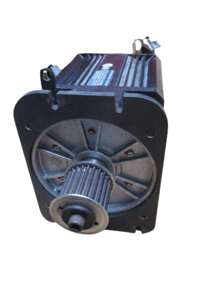 Baumüller Nürnberg Servomotor Typ DSG100-K Art.Nr. 2088807/350.0161.3.00-4 na priemyselného stroja na predaj | Machineryline SK Baumüller Nürnberg Servomotor Typ DSG100-K Art.Nr. 2088807/350.0161.3.00-4 na priemyselného stroja - Machineryline