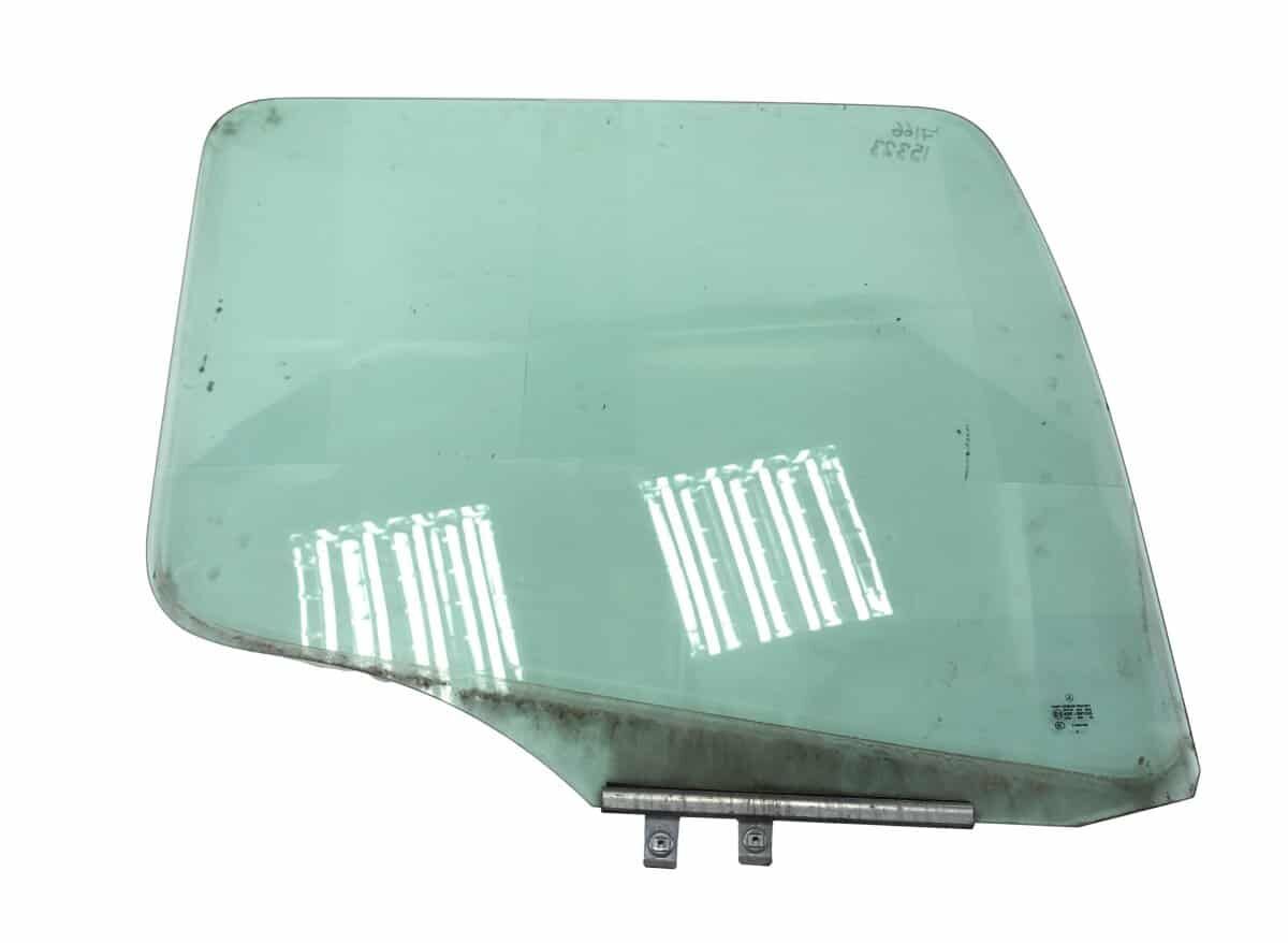 A9737200218 side window for Mercedes-Benz truck