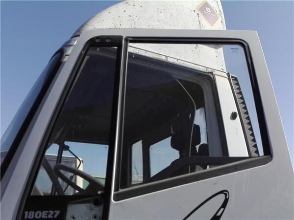 Vetro laterale per camion IVECO SuperCargo (ML) in vendita | Autoline IT Vetro laterale per camion IVECO SuperCargo (ML) - Autoline
