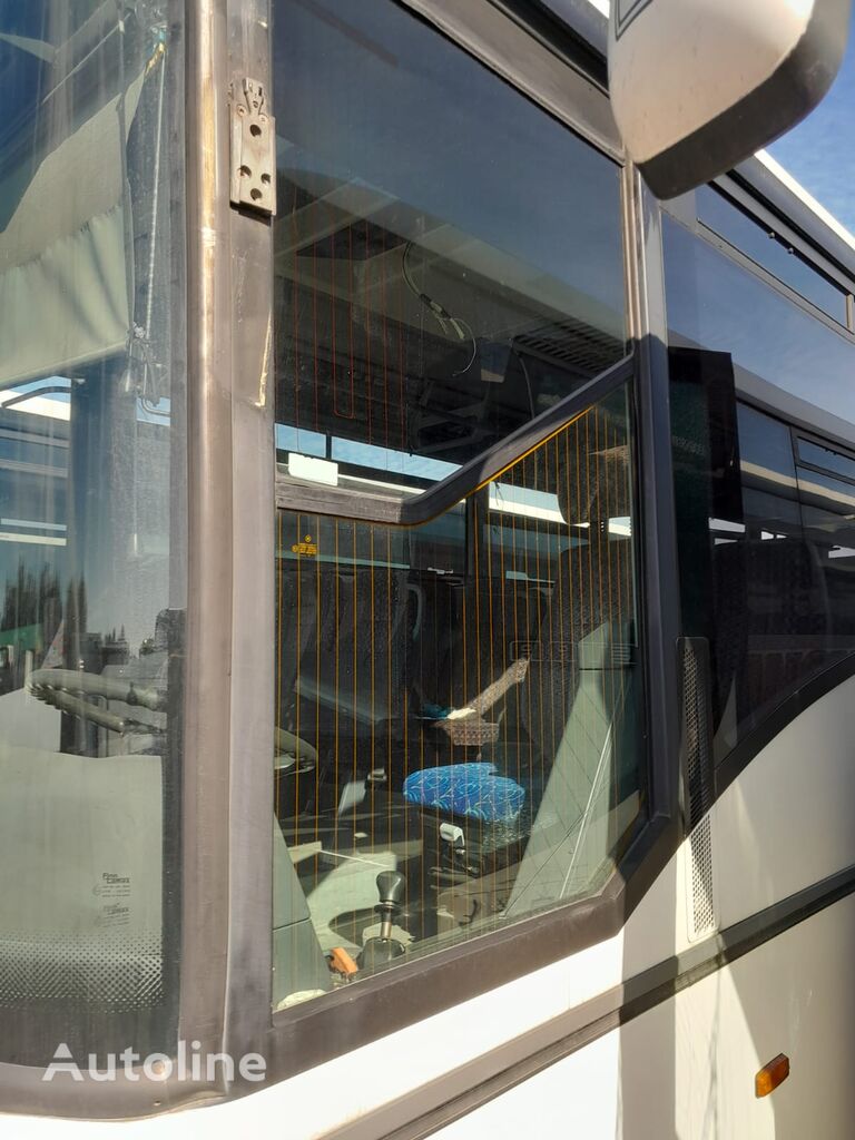 Mercedes-Benz Integro [od kierowcy, podgrzewana] side window for bus