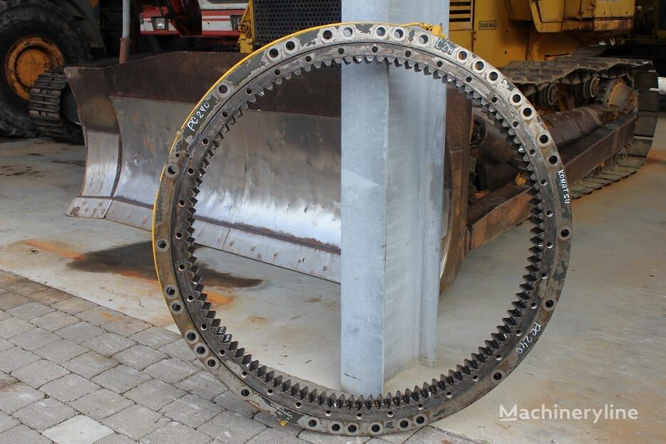 Slewing ring for Komatsu PC240 NLC 6K excavator - Machineryline