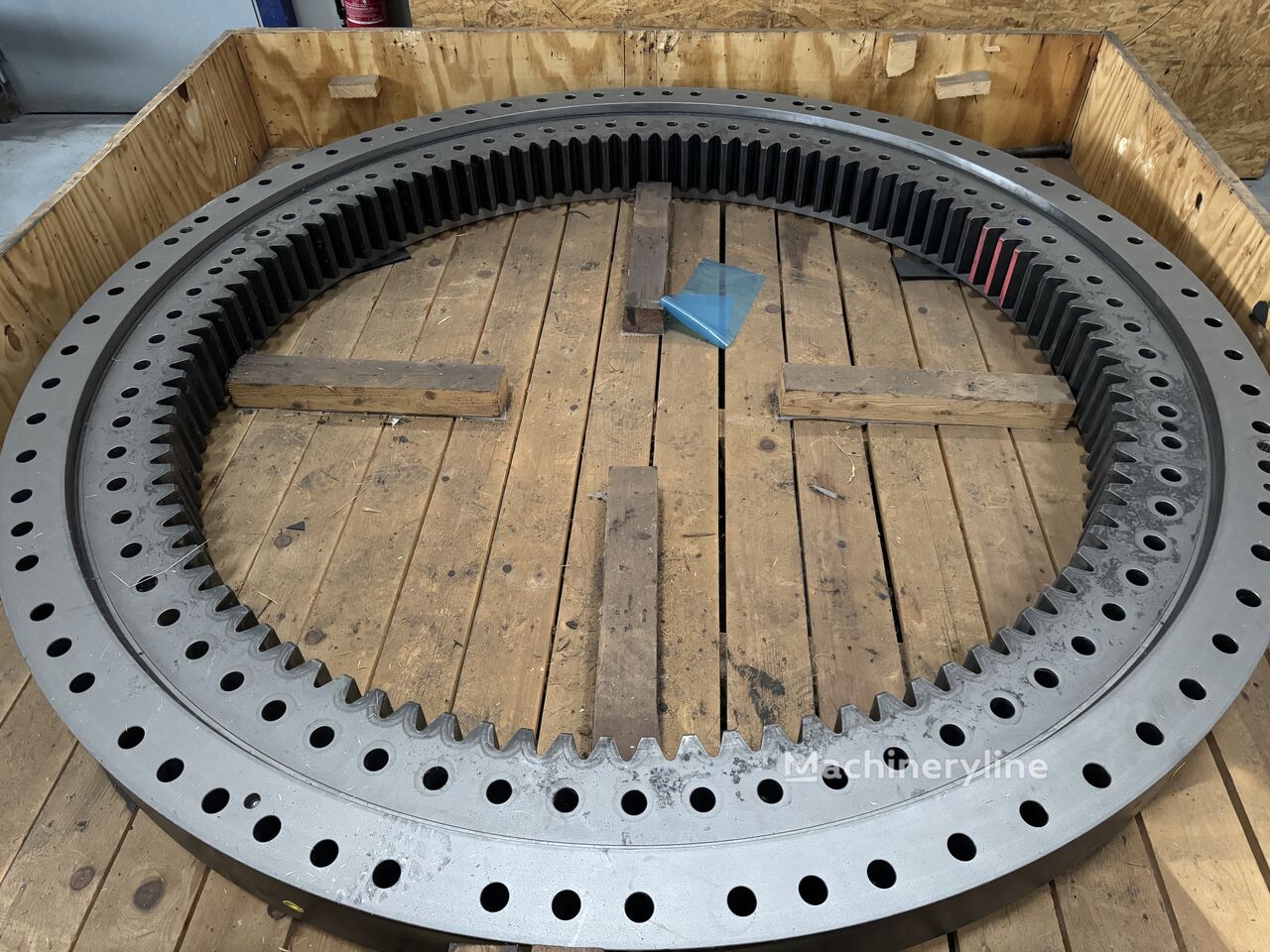 Couronne d'orientation Caterpillar 6015B 164-4298 pour excavateur Caterpillar 6015B - Machineryline