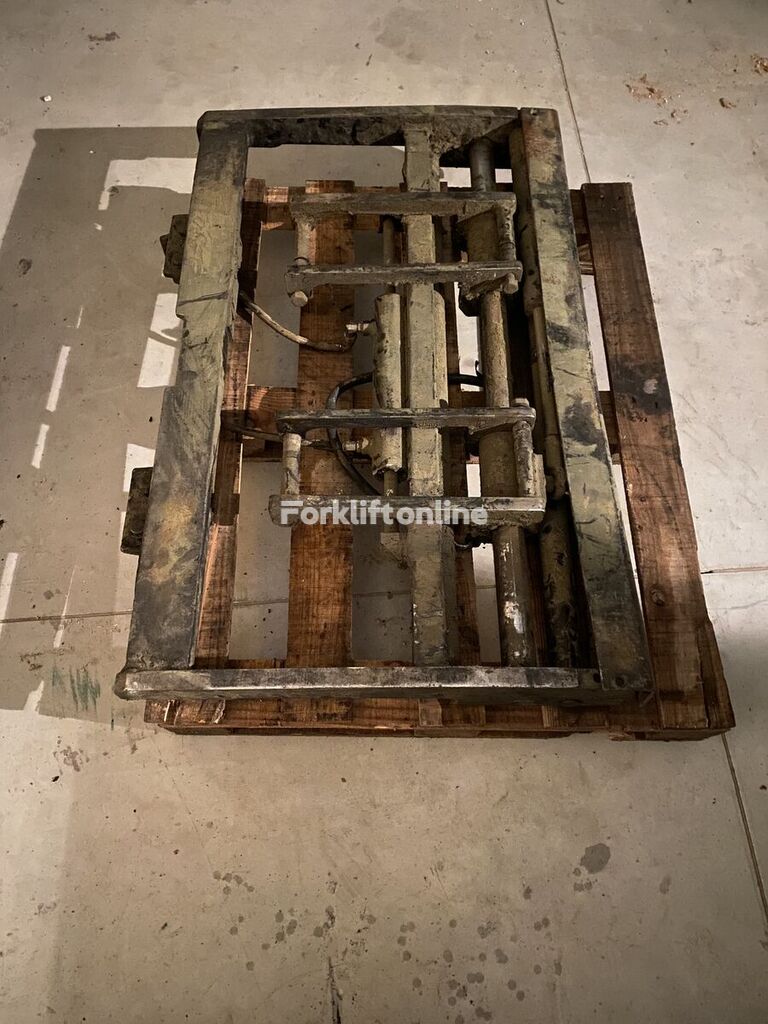 Fork position  FEM2 spare parts for diesel forklift