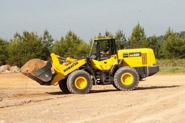 запчасти для фронтального погрузчика Komatsu WA320