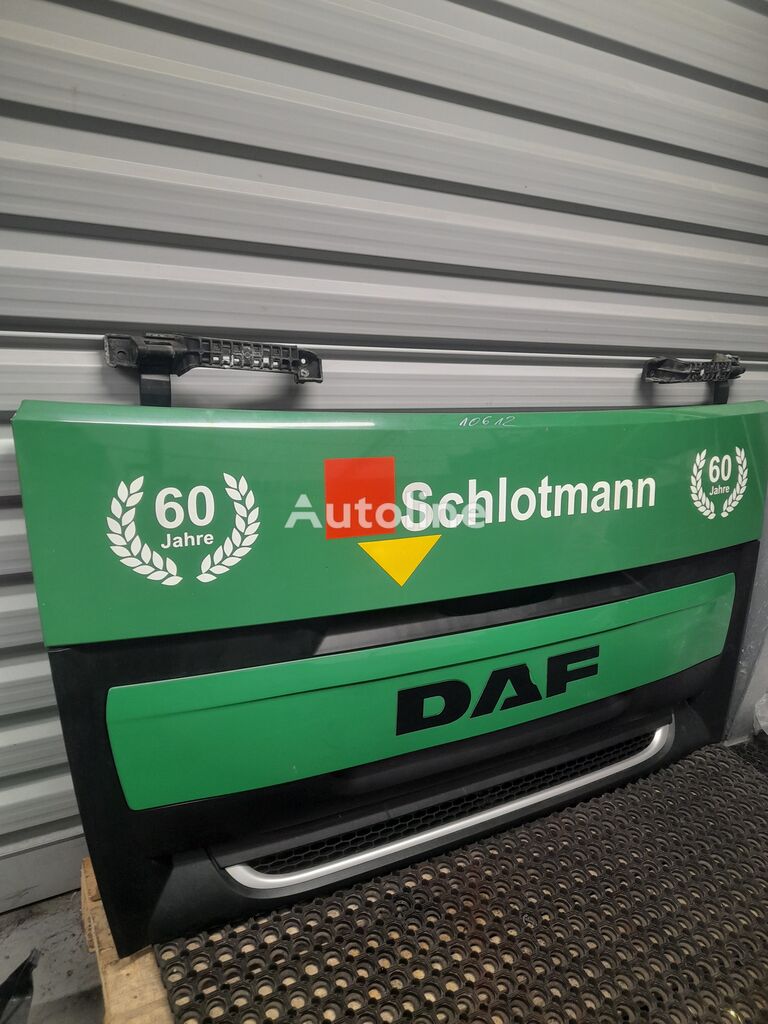 MASKA ATRAPA DAF XF 106 1835730 für DAF Sattelzugmaschine