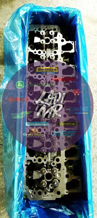 Holovka bloka tsylyndriv Deutz-Fahr 04910979 pour moissonneuse-batteuse Deutz-Fahr 04910979 à vendre | Agroline CM Holovka bloka tsylyndriv Deutz-Fahr 04910979 pour moissonneuse-batteuse Deutz-Fahr 04910979 - Agroline