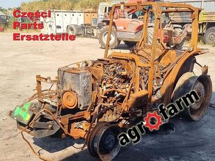 Parts, ersatzteile, pieces Massey Ferguson 3330S 3200 parts, ersatzteile, pieces pour tracteur &agrave; roues Massey Ferguson 3330S 3200