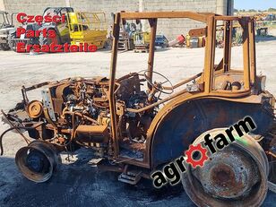 Parts, ersatzteile, pieces Massey Ferguson 3330S 3200 parts, ersatzteile, pieces pour tracteur &agrave; roues Massey Ferguson 3330S 3200