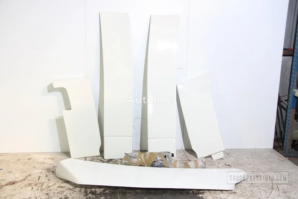 Volvo Body & Chassis Parts set FH GlobXL no undefined Spoiler für LKW