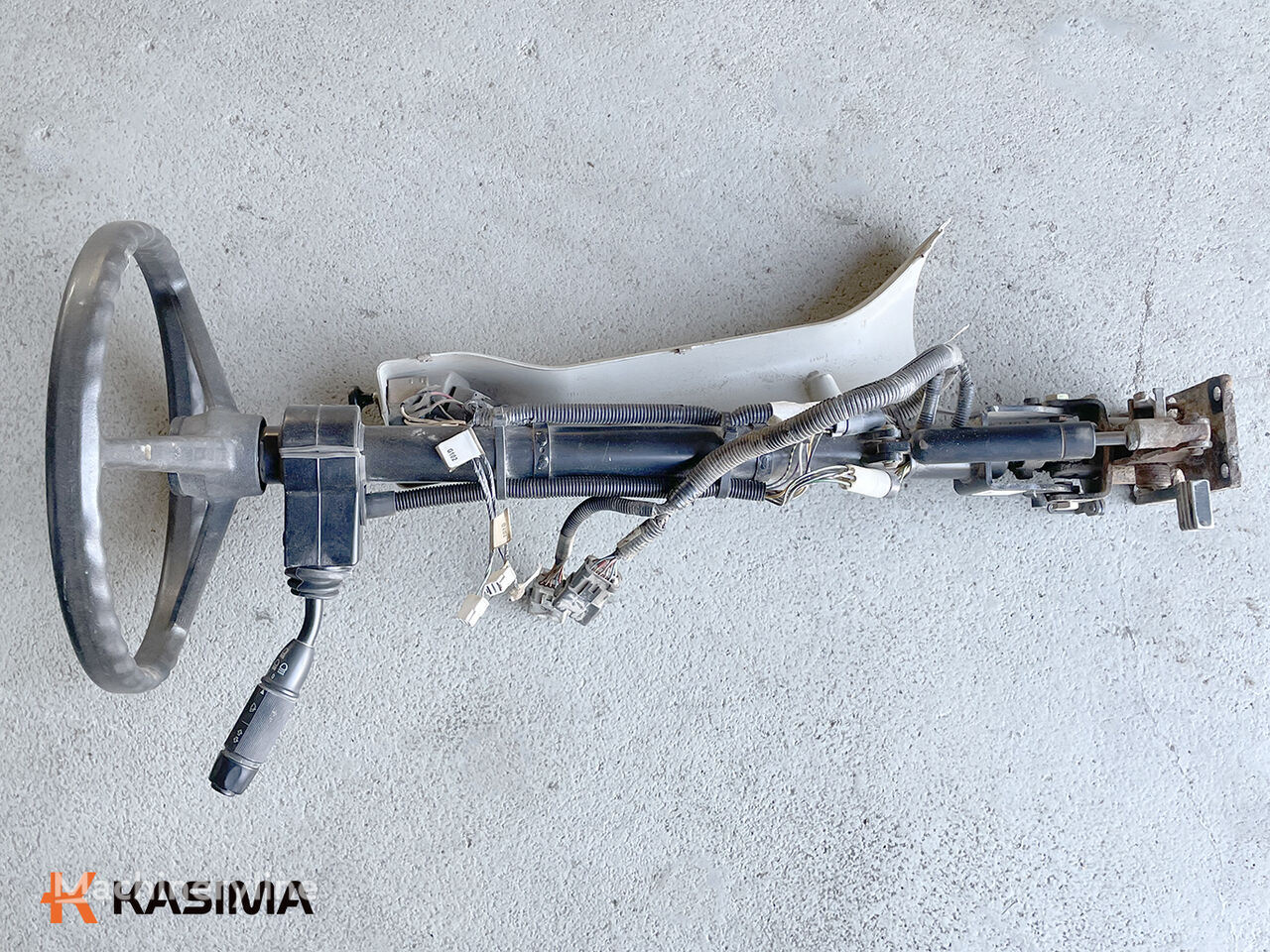 Colonne de direction 20K-54-31500
20K-54-31501
20K-54-32570
20K-06-32540
20E-40-K1260
20E-06-K1240 pour excavateur Komatsu PW160-7 - Machineryline