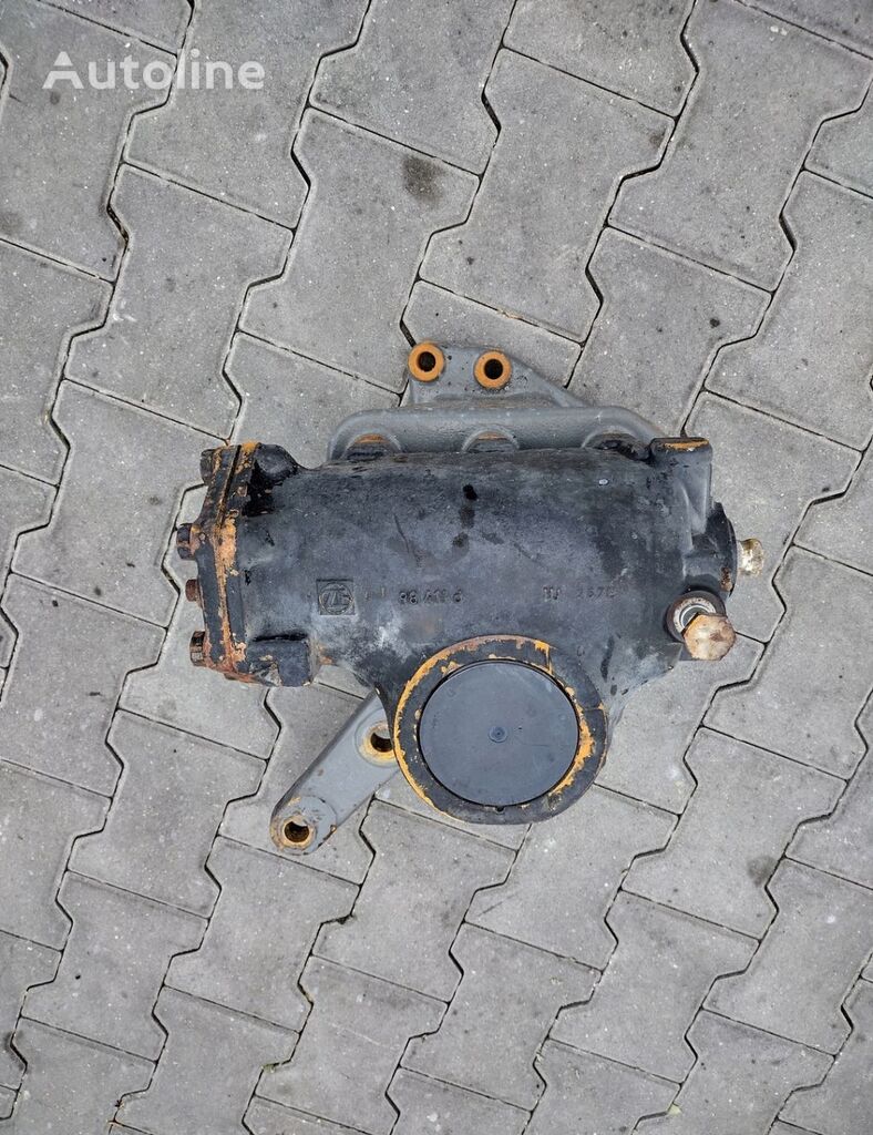 ZF KOLUMNA KIEROWNICZA OSI SKRĘTNEJ VOLVO FH FM 6X2 steering gear for truck