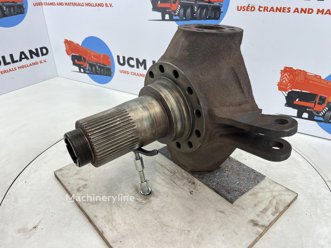 Купить кулак поворотный Liebherr LTM 1160 Steering knuckle 12 holes axle 1 right для автокрана Liebherr LTM 1160 | Machineryline AZ Кулак поворотный Liebherr LTM 1160 Steering knuckle 12 holes axle 1 right для автокрана Liebherr LTM 1160 - Machineryline