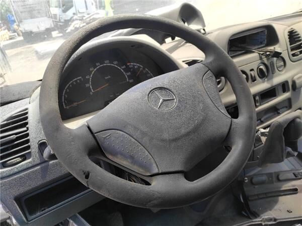 Volant pour camion Mercedes-Benz SPRINTER 4,6-t Furgón (906) à vendre | Autoline CD Volant pour camion Mercedes-Benz SPRINTER 4,6-t Furgón (906) - Autoline