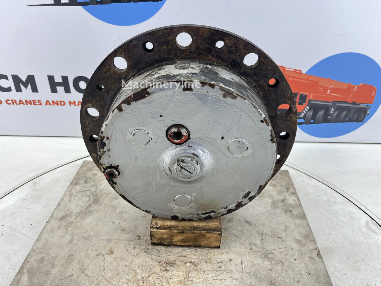 Kessler Planetary gear 31-15-62-40-3pl-H84-46 swing motor for crane for sale | Machineryline NG Kessler Planetary gear 31-15-62-40-3pl-H84-46 swing motor for crane - Machineryline