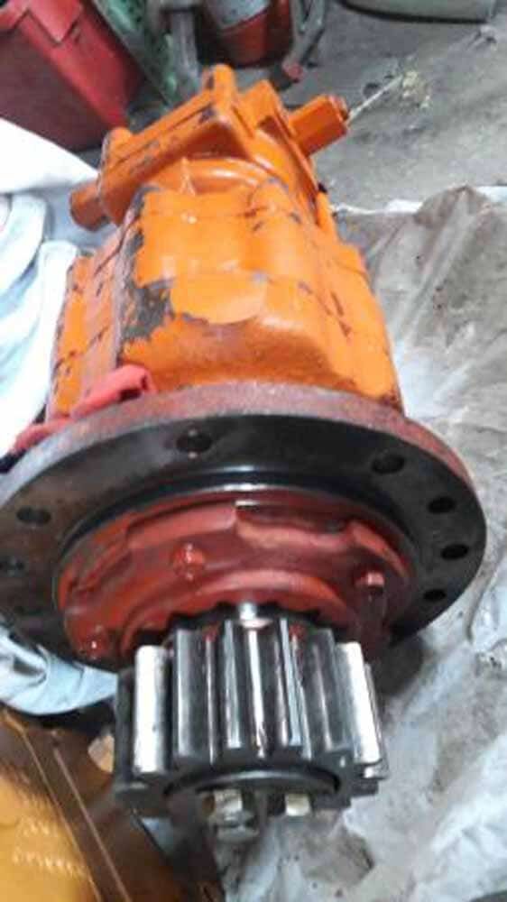 Réducteur de rotation Entraînement de rotation d'occasion pour pour matériel de TP Hitachi – De vânzare - Machineryline