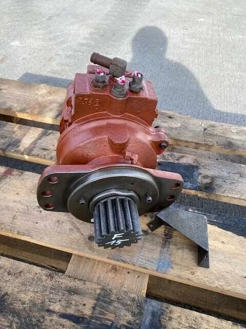 Takeuchi swing motor for TB25