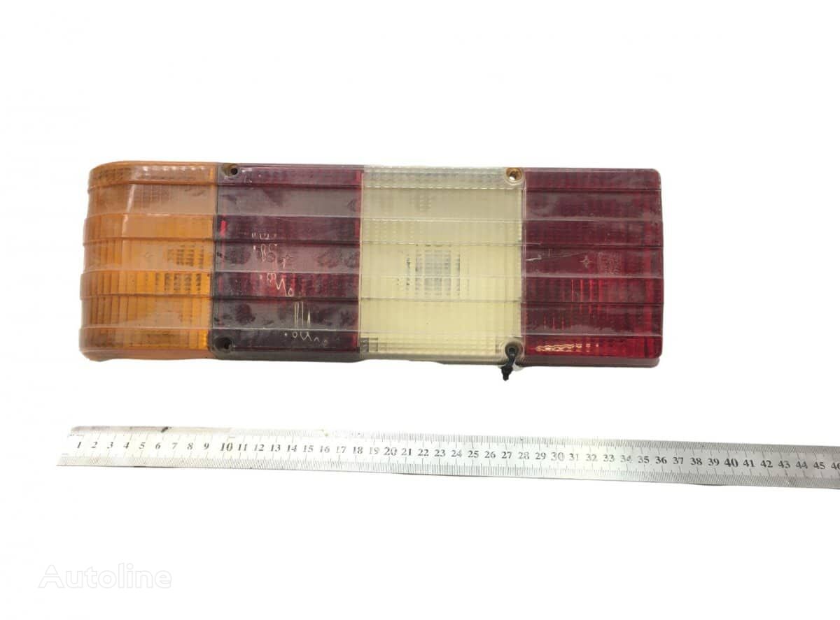 feu arrière Lampa spate dreapta Volvo 77700438 pour camion