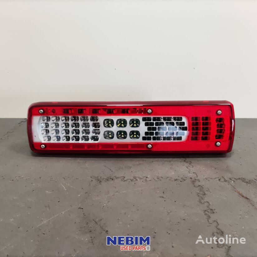 фонарь Renault - 7422800386 - Achterlicht rechts led для грузовика