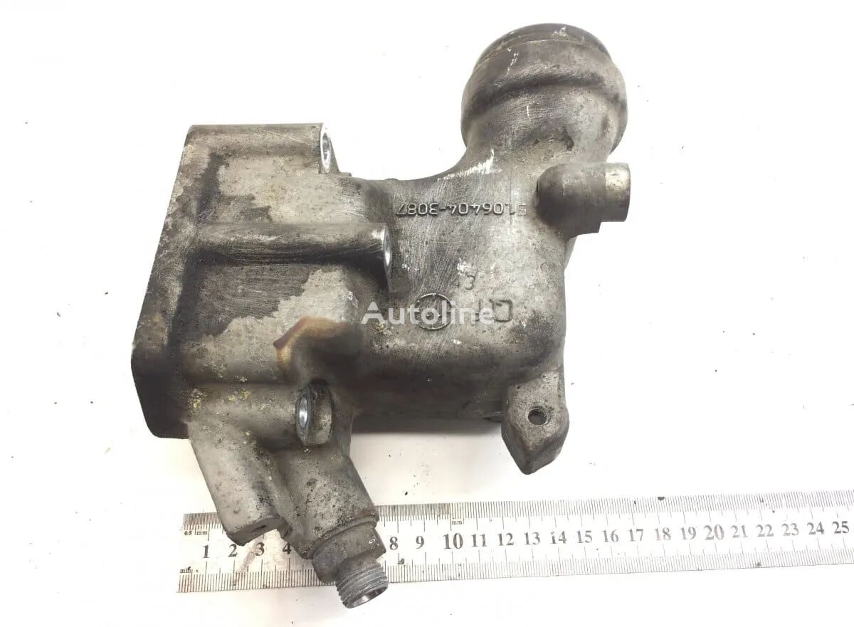 boîtier de thermostat Carcasă Termostat pour camion MAN 51064040098 / 5106404-0098 / 5106404-3087 / 51064043087