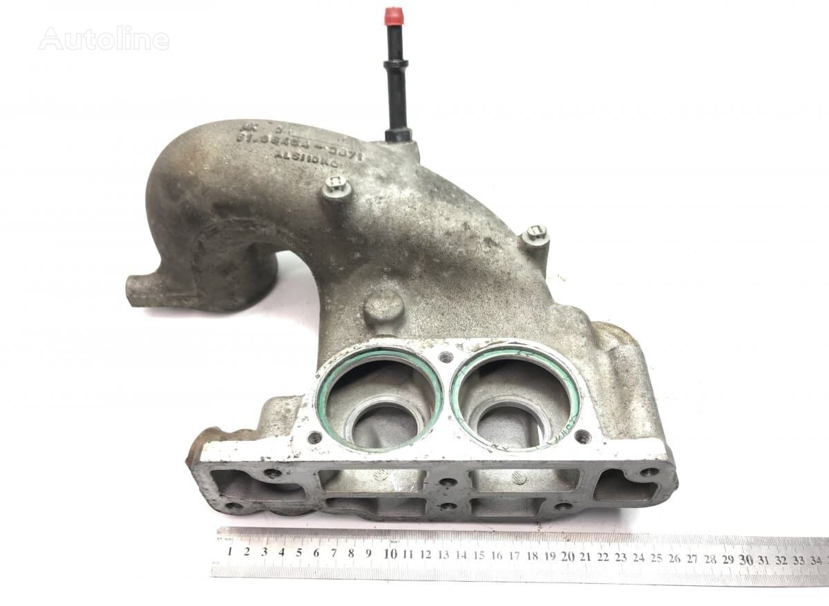 Carcasă Termostat MAN 51064040104 / 51064040083 / 51064043071 /  alojamiento del termostato para camión