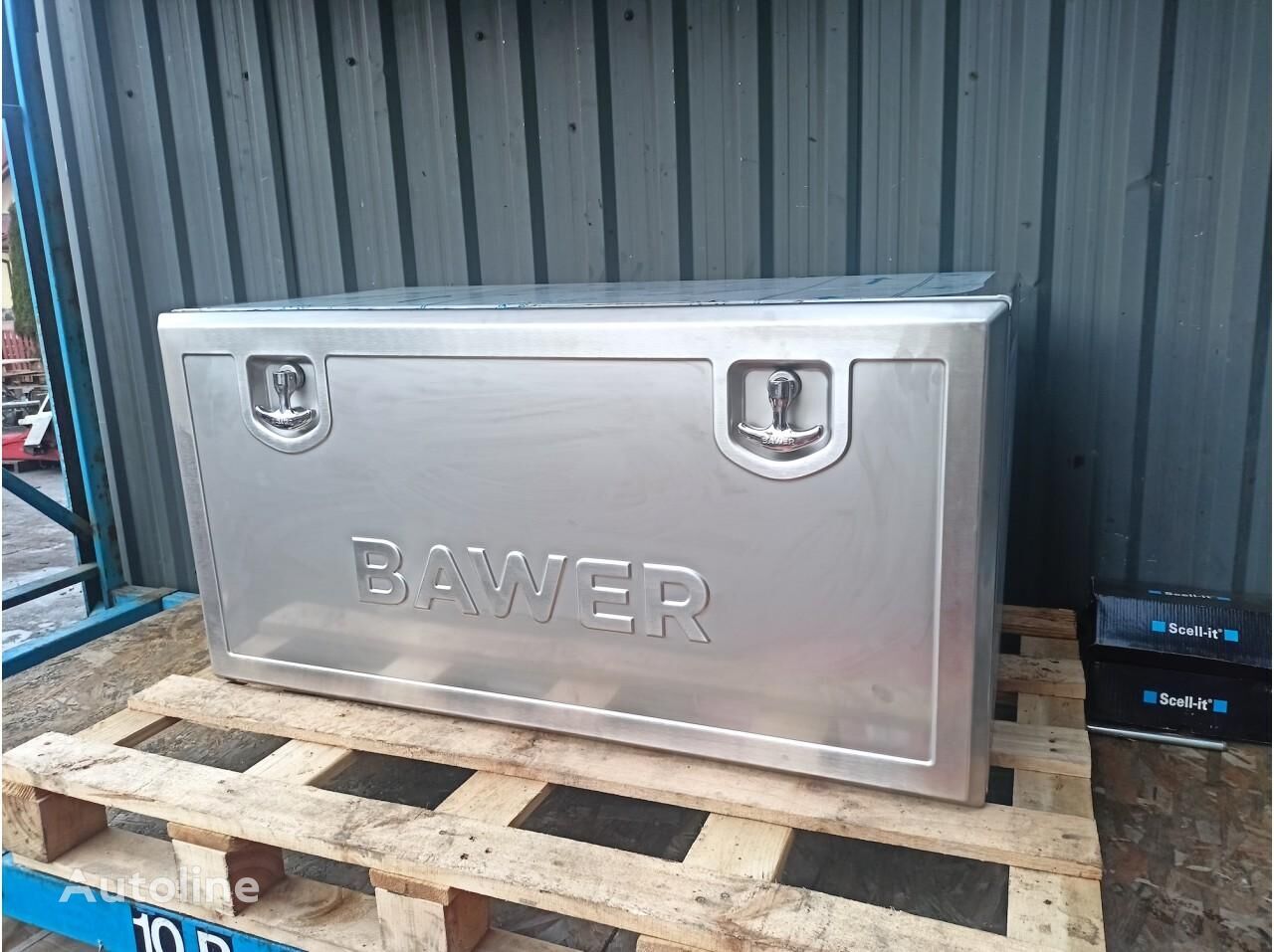 Bawer Inox instrumentu kaste paredzēts kravas automašīnas