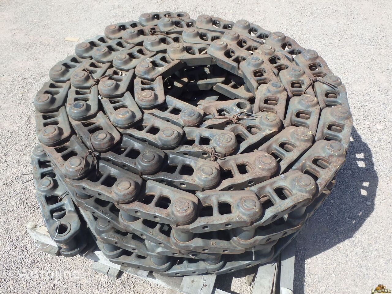 SEALED 1010075 track chain for bulldozer - Machineryline