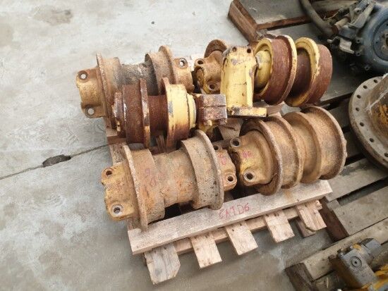 track roller for Caterpillar D6C bulldozer