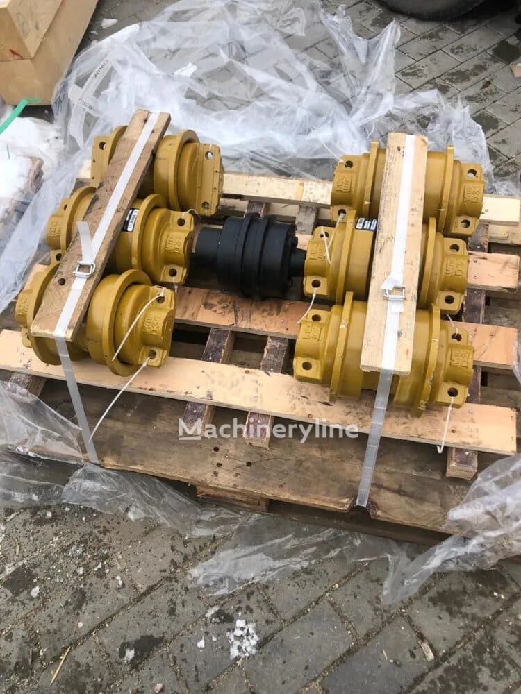 Role de rulare pentru excavator track roller for Hyundai construction equipment - Machineryline