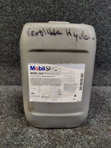 Mobil SHC transmission oil for truck