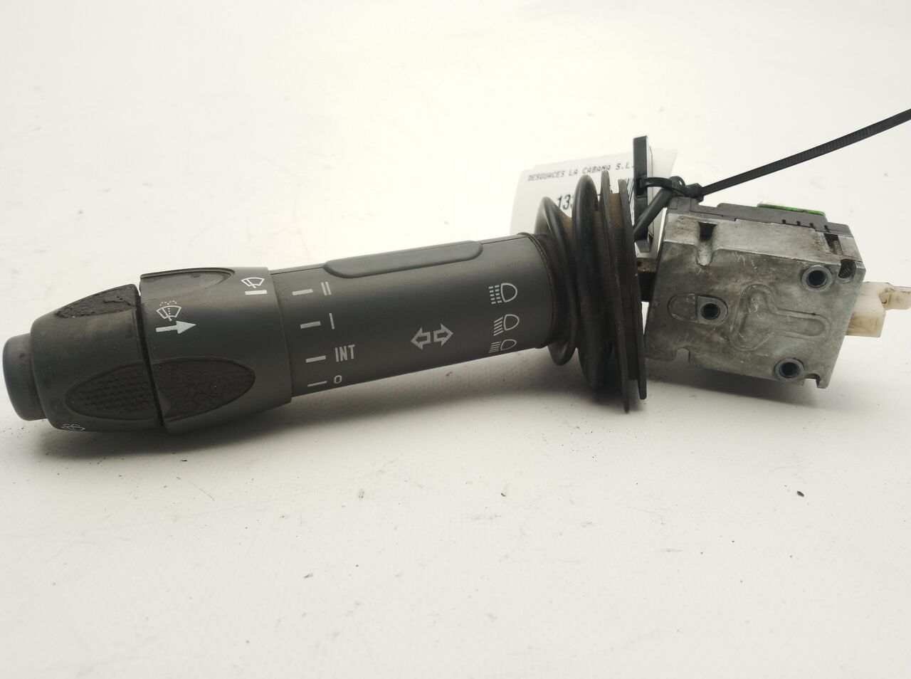 Commutateur de colonne de direction IVECO 41221035 pour camion IVECO Stralis - Autoline