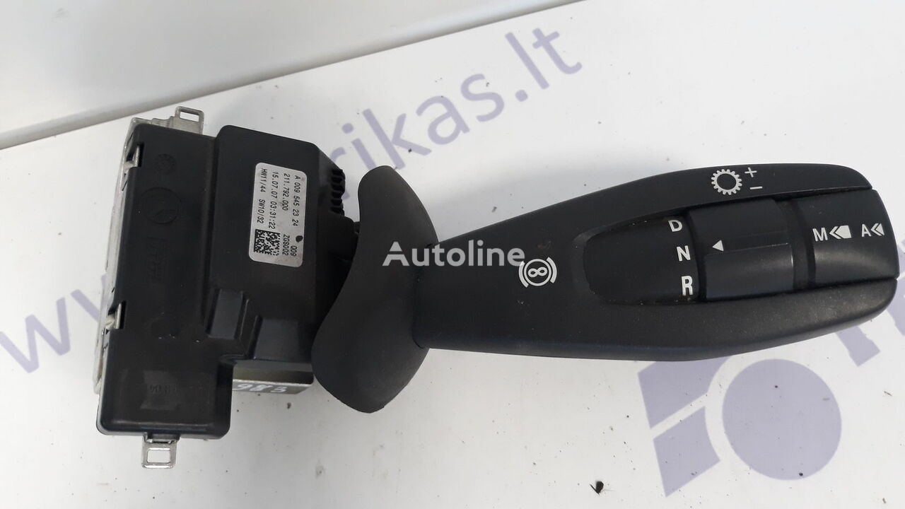 Mercedes-Benz A0095452324 Lenkstockschalter für Mercedes-Benz Actros MP4  Sattelzugmaschine