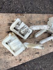 tangki cairan pencuci 6738690020 untuk truk Mercedes-Benz LK/LN2 814, 817