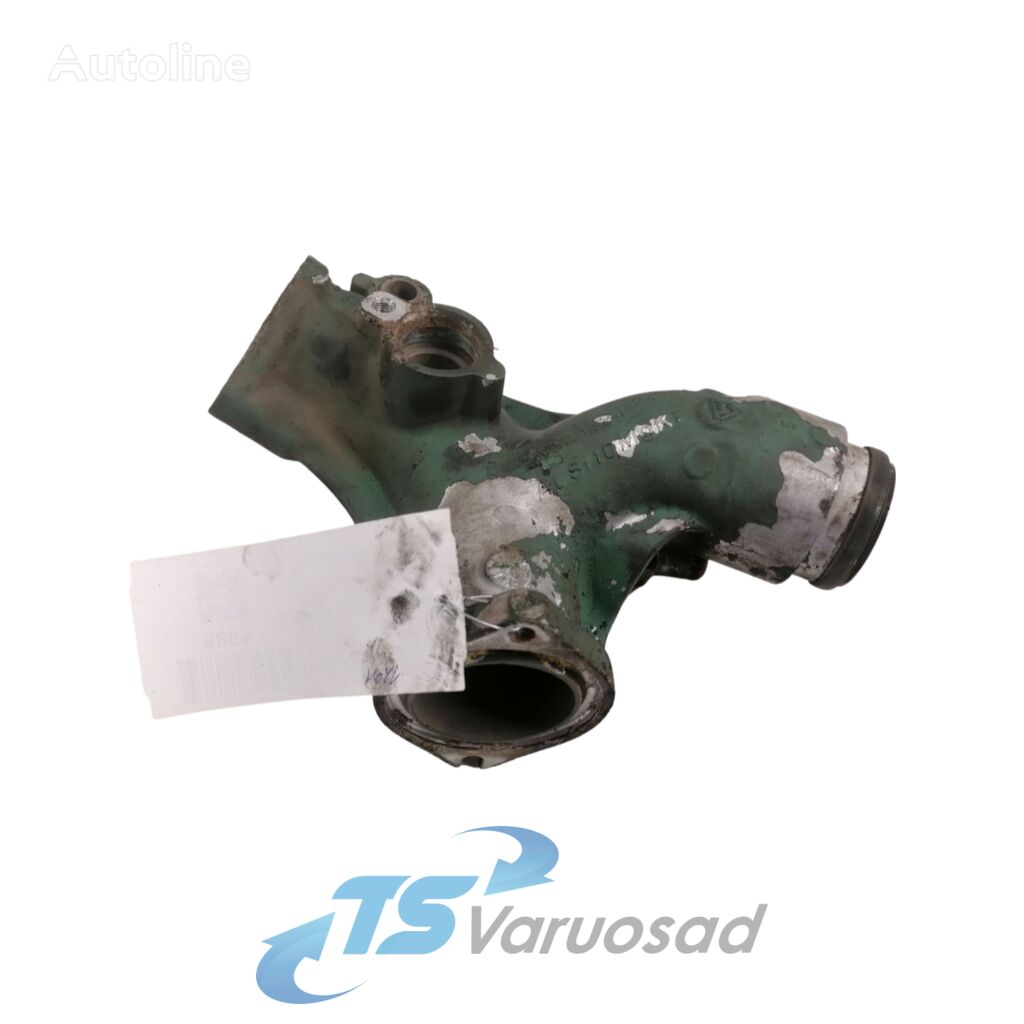 Volvo Water pump manifold / housing 22531013 carcasa de la bomba de agua para Volvo FH-440 tractora