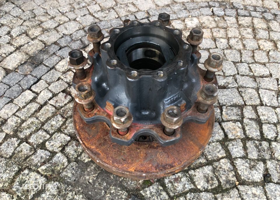 2019802 wheel hub for DAF XF 105 106 truck tractor