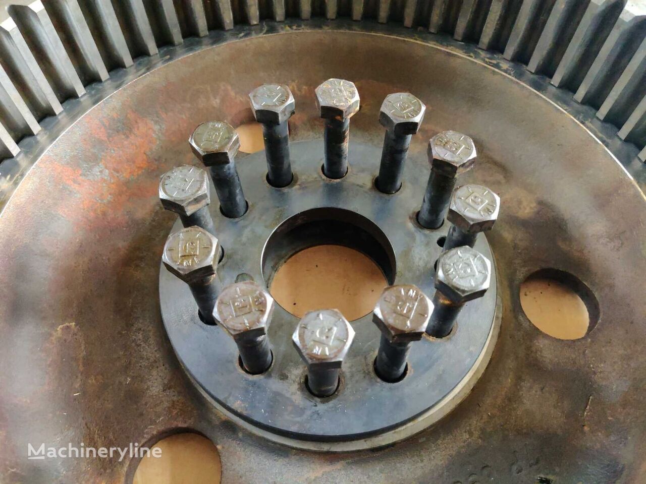 hub roda CONNECTING PLATE BETWEEEN RING GEAR HUB AND THE SPINDLE 03Y01472 untuk wheel loader Caterpillar 943