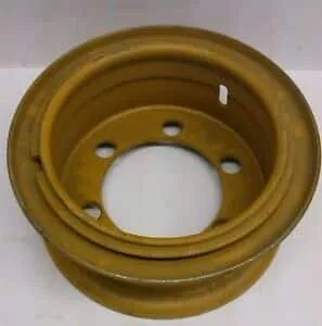 wheel hub for Caterpillar construction equipment