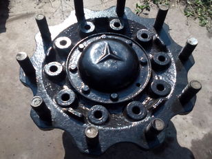 Mercedes-Benz wheel hub for Schmitz Cargobull semi-trailer