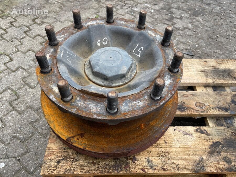 Volvo 21116583 wheel hub for truck - Autoline