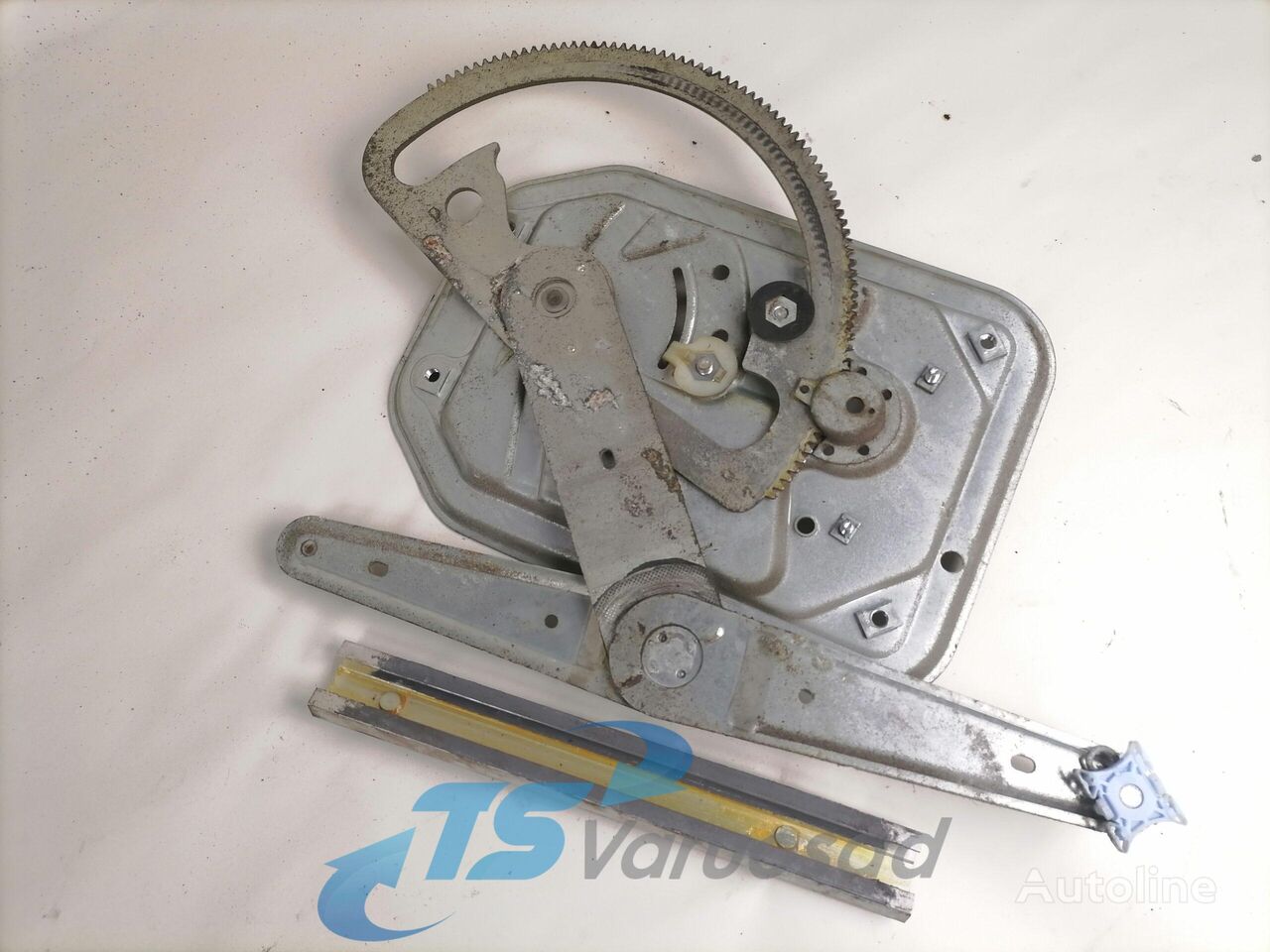 стеклоподъемник Scania Side window lifting mechanism 2572351 для тягача Scania R480