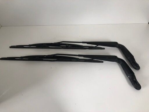 Volvo RAMIE WYCIERACZKI wiper blade for Volvo FH 4  truck tractor