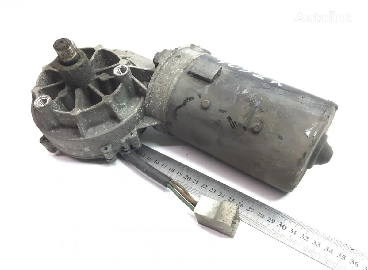 motor do limpa vidros Motor ștergător parbriz para camião Scania 70345684 – 22672623 – 1519529 – 98480223 – A0018202042 – 0018202042 – 3093014 – 0390442451 – 30038263 (12V)